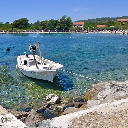 Casa vacanze Manora Pool Gaestehaus Sućuraj